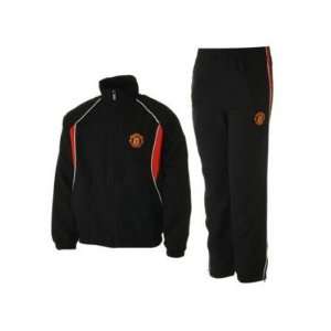 Manchester United FC. Childrens Tracksuit   6/7yrs