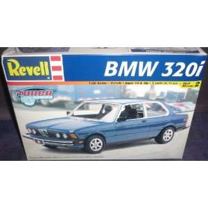   Tuner Series BMW 320i 1/25 Scale Plastic Model Kit: Toys & Games