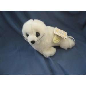  SOFT WHITE BABY SEAL 10 INCS.: Toys & Games