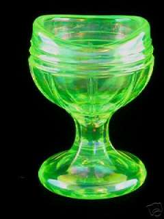 Raised Rib Eye Wash Cup Vaseline Carnival Glass  