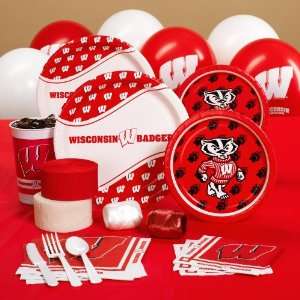  Wisconsin Badgers College Party Pack for 16 Toys & Games