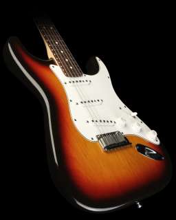 1988 Fender Stratocaster Plus Electric Guitar 3 Tone Sunburst  