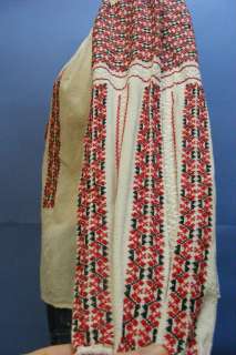 GORGEOUS H Embroidered ROMANIAN Peasant Folk Ethnic Top Evening Blouse 