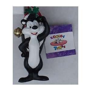  Pepe Le Pew 1996 Resin Christmas Ornament (Never Came With 