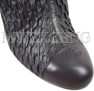 Authentic Chanel Overknee Stiletto Boots EU 39 Shoes  
