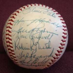  1956 Philadelphia Phillies Team Signed Baseball: Sports 