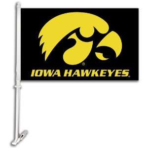  97124   Iowa Hawkeyes Car Flag W/Wall Brackett: Sports 
