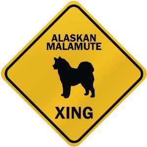   : ONLY  ALASKAN MALAMUTE XING  CROSSING SIGN DOG: Home Improvement