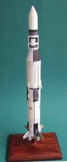 Dr. Zooch Sky Lab Saturn V Rocket Kit NIB  
