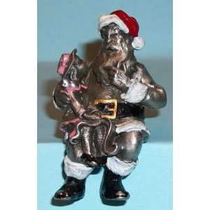  Hudson Pewter   Winter Villagers Santa Claus and Girl 