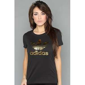   Tee in Black & Metallic Gold,T shirts for Women: Sports & Outdoors