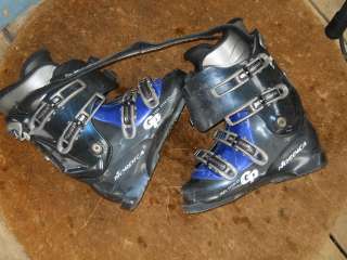 size 8 mens nordica gp alpine ski boots  