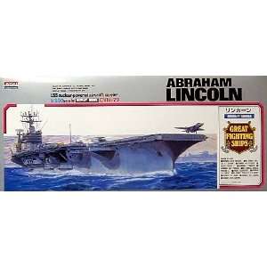  USS Abraham Lincoln CVN 72 1 800 Arii: Toys & Games