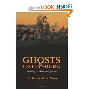   Gettysburg Walking on Hallowed Ground [Paperback] Dave Oester Books