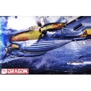   Dackelbauch Twin Engine Heavy Fighter/Bomber 1 32 Dragon: Toys & Games