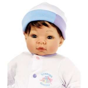   Newborn Nursery Munchkin Brown Hair/Blue Eyes #934 Toys & Games
