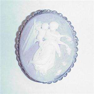 ANTIQUE DAWN HARDSTONE CAMEO PIN STREWING FLOWERS & LIGHT  