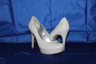 NEW AUTHENTIC GUESS PUMPS   BY MARCIANO STYLE SANDREA4 COLOR LIGHT 