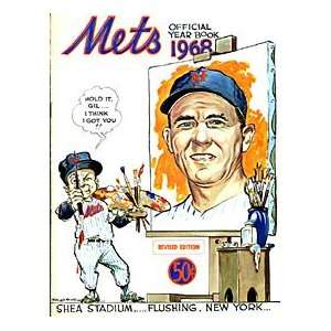   New York Mets Unsigned Official Year Book Program