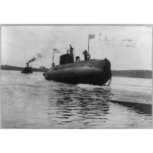  Launch of the U.S. Navy submarine Snapper,Fore River Works 