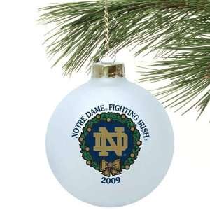 Notre Dame Fighting Irish 3 1/4 White 2009 Collectors Series Wreath 