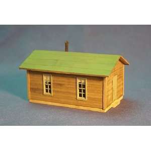  Cibolo Crossing HO Yard Office Wood Kit Toys & Games