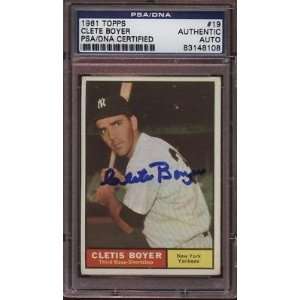 1961 Topps BB #19 Clete Boyer Autographed PSA Authentic   Signed MLB 