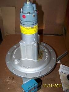 NORTH 1600 HL Air Motor & SIEMENS MOORE PRODUCTS. VALVE POSITIONER 