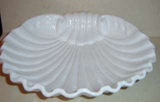 Italy PV White Majolica Scallop Shell Serving Bowl  