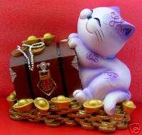 Maneki Neko Lucky Cat Treasure Cat Coin Bank   Purple  