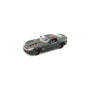   Viper SRT10 Collectors Club L/E 1/24 Black w/Red Str Toys & Games