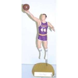 JERRY WEST PURPLE LAKERS LIMITED EDITION AUTOGRAPHED SALVINO FIGURINE
