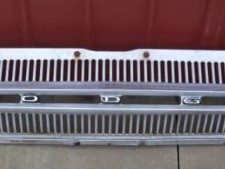   DART GRILL*VERY GOOD CONDITION*SAVE MONEY  BUY USED AT KRAMERS  