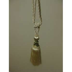   50007 Single Decorative Exquisite Tassel   Beige