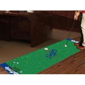   MLB   Los Angeles Dodgers Golf Putting Green Mat: Home & Kitchen