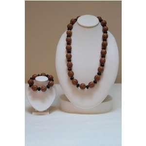  Light Brown Round Wood Beads with Dark Brown Wood Beads 