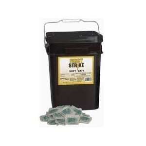  KILL RODENTS WITH FIRST STRIKE SOFT BAIT 8# PAIL Patio 