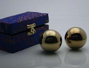 Golden Chinese Healthy Exercise Massage Metal Balls  