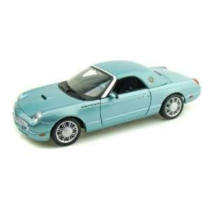  2002 Ford Thunderbird 1/18 Blue Toys & Games