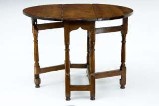 EARLY 18TH CENTURY ANTIQUE YEW WOOD GATELEG TABLE  