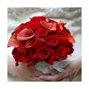 Beautiful Wedding 25 Roses and 30 Mini Calla Lily Pack:  