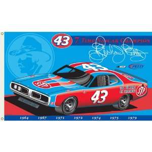  BSS   Richard Petty #43 NASCAR 2 Sided 3x5 Flag 
