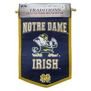  Notre Dame Fighting Irish NCAA Leprechaun Wool 12X18 