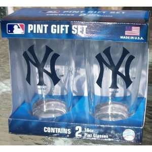  New York Yankees Color Change Pint Glasses Sports 