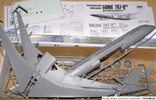ZVEZDA 7008: BOEING 787 8 Dreamliner Airliner   Kit 1:144  