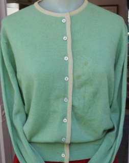 Beautiful VINTAGE 1940s CASHMERE Cardigan Sweater~Light Green~LARGE 