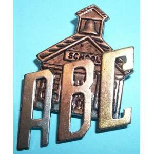    Spoontiques Pewter Pin / Brooch   ABC School 
