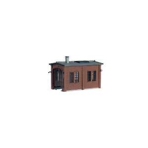  Marklin HO Scale Loco Shed Building Kit: Toys & Games
