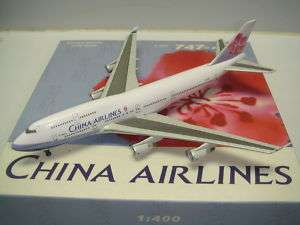 Dragon Wings China Airlines B747 400 B 18251  