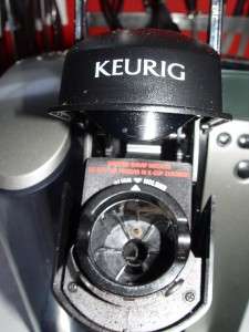 KEURIG B77 Single Cup Home Brewing System Coffee Maker Works   Nice 